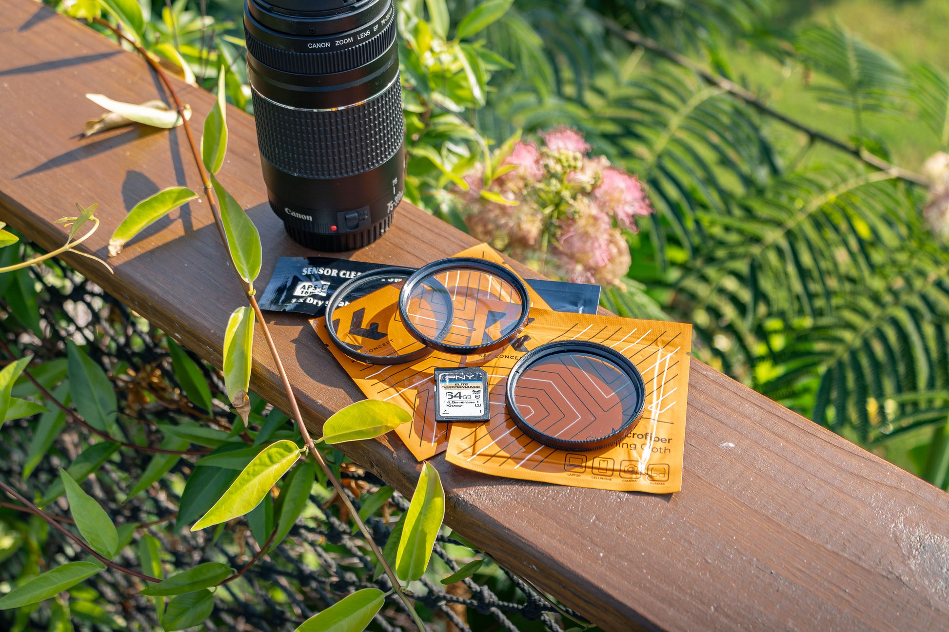 Wildlife Essentials Kit